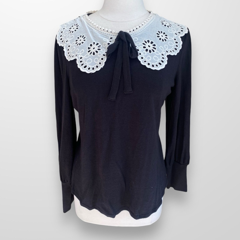 NEW Chenault Size Large Sweater Top Black Long Sleeve Eyelet Collar Lightweight